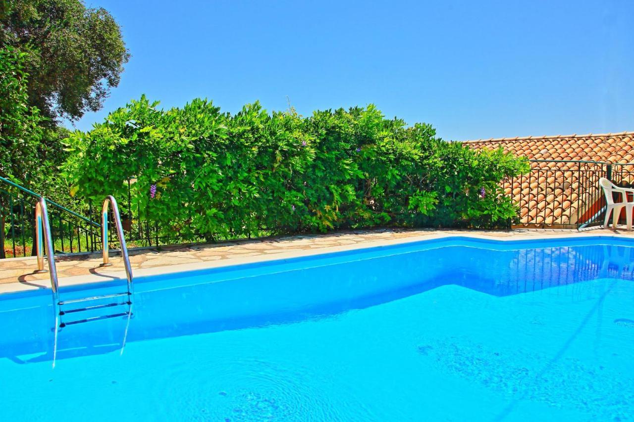 Villa Seaview Calypso Nisaki  Exterior foto