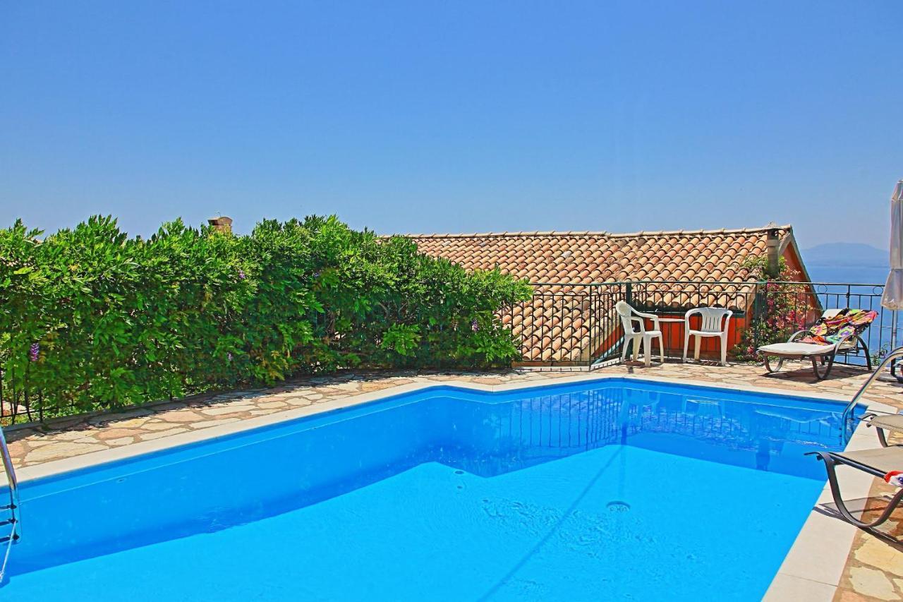Villa Seaview Calypso Nisaki  Exterior foto